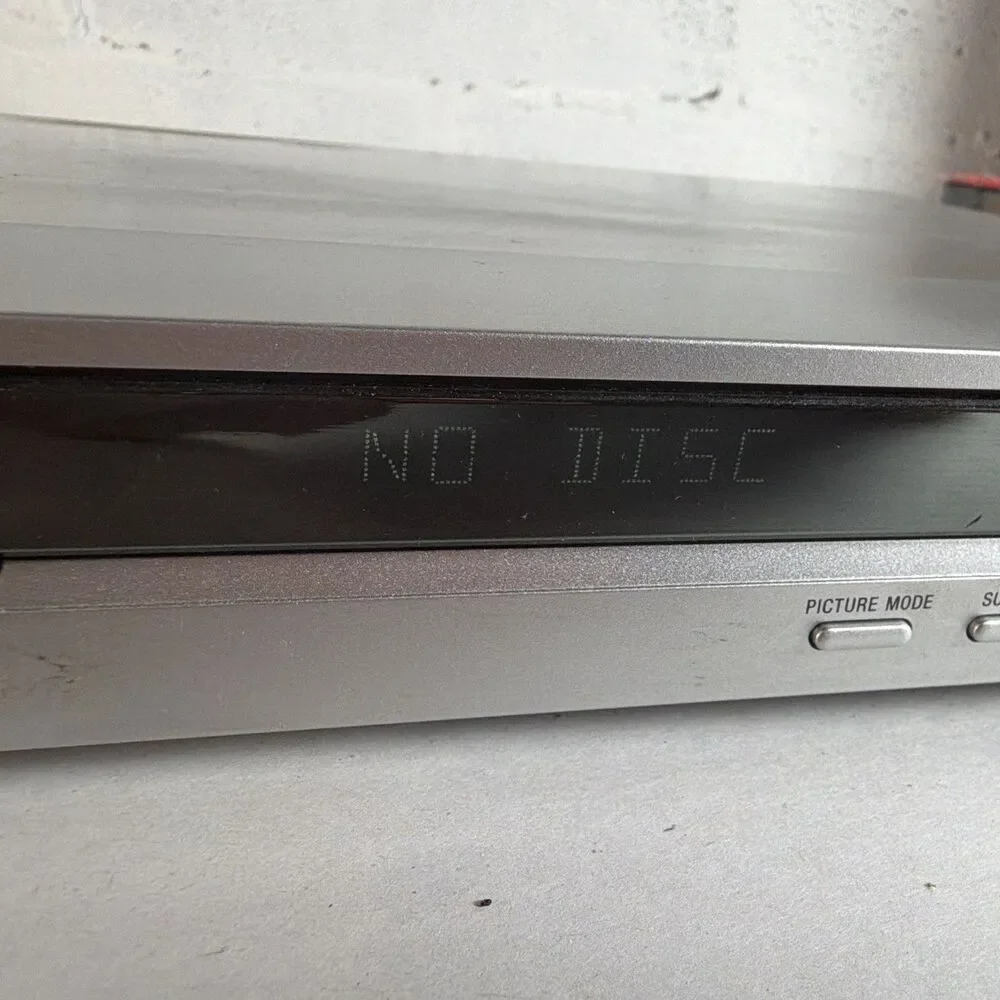 Sony DVP-NS725P DVD Player w/ Progressive Scan, MP3 Playback, CD/DVD, Silver